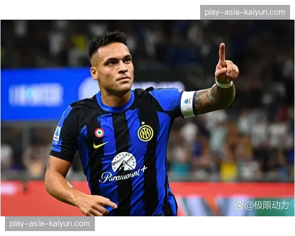 国际米兰对阵AC米兰，劳塔罗凌空抽射破门，国米1-0领先